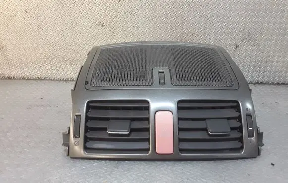 Toyota Auris 150 Dash center air vent grill 