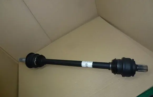 Mercedes-Benz SL AMG R230 Front driveshaft A2233509902
