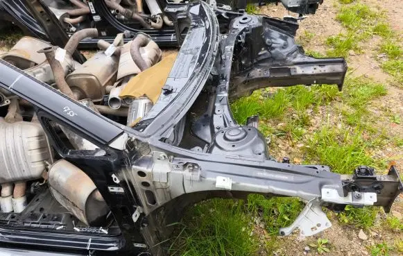 Volkswagen Golf VIII Front quarter panel 