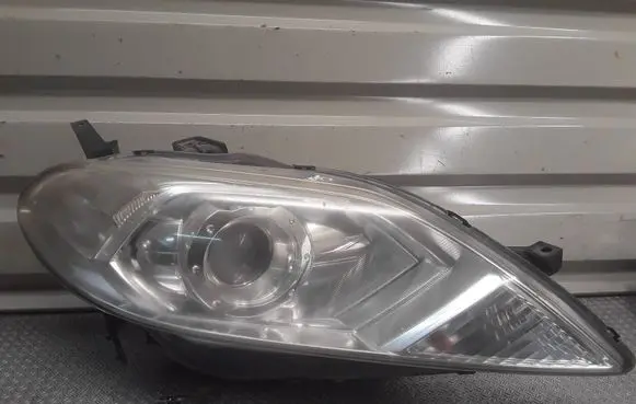 Honda FR-V Headlight/headlamp W3T13072