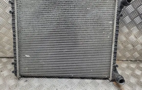 Coolant radiator