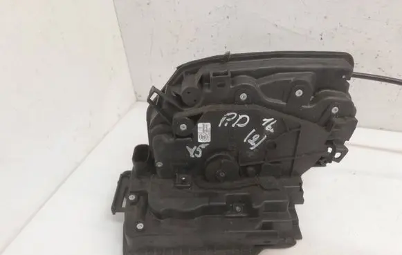 BMW X5 F15 Front door lock 51217281938 18283810