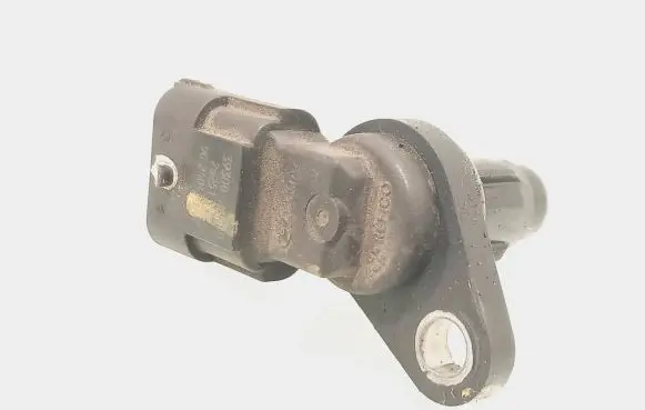 Hyundai i30 Camshaft position sensor 393002A000 9024040002