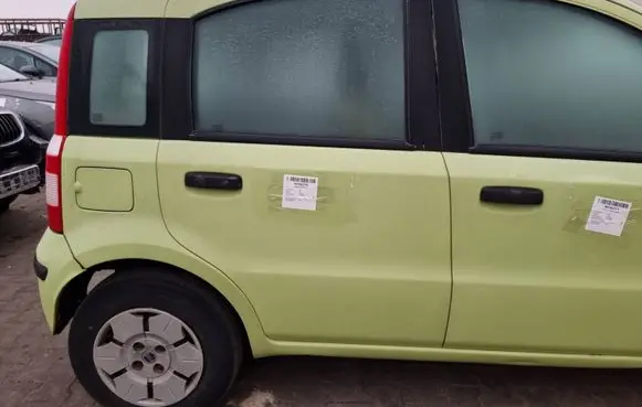 Fiat Panda II Rear door