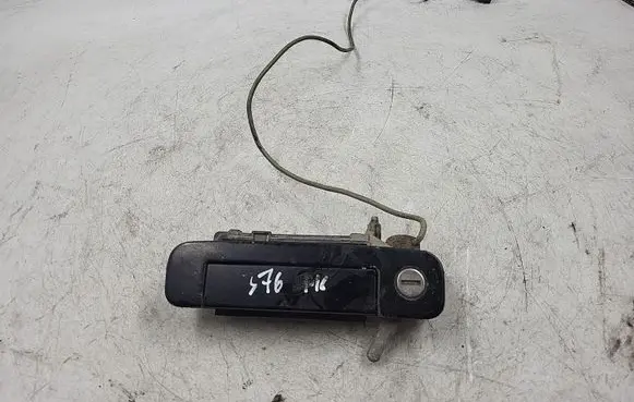 Audi A4 S4 B5 8D Front door exterior handle 4A0837205D