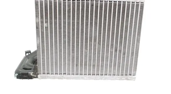Land Rover Range Rover Evoque L538 Air conditioning (A/C) radiator (interior) 7010973