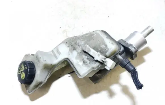 Mazda 3 I Master brake cylinder
