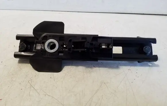 Volvo XC60 Seat belt adjustment rail 32341210