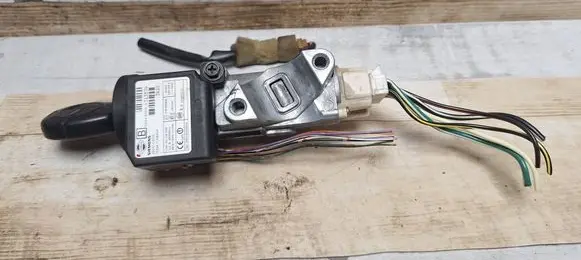 Nissan X-Trail T30 Ignition lock 28590C9902 5WK48042A 2671032209