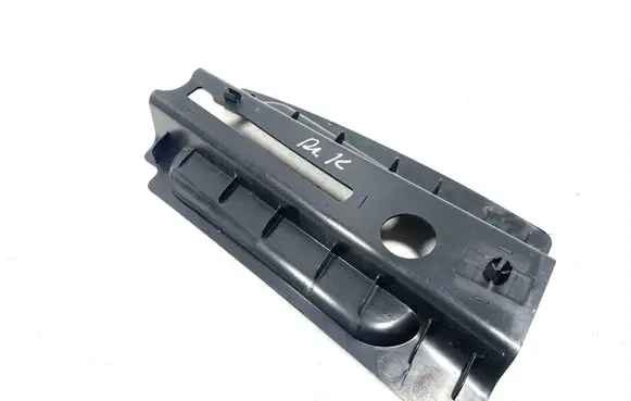 Ford Kuga I Seat belt trim 8V41S24385