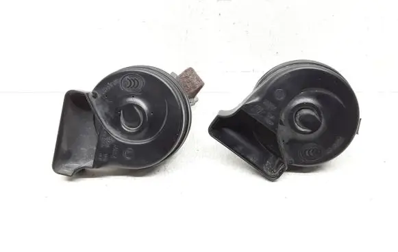 Mercedes-Benz E W212 Horn signal A0065423320 A0065425820