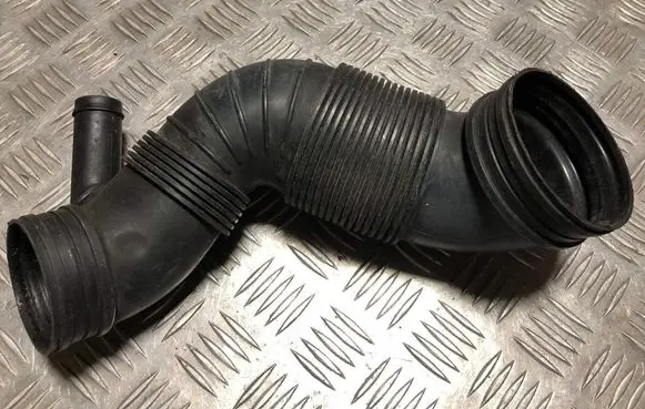 Audi A3 S3 8P Air intake hose/pipe 3C0129654P 446197604