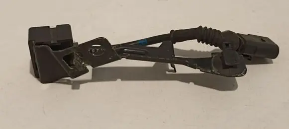 Audi A8 S8 D3 4E Acceleration sensor 4E0907651G