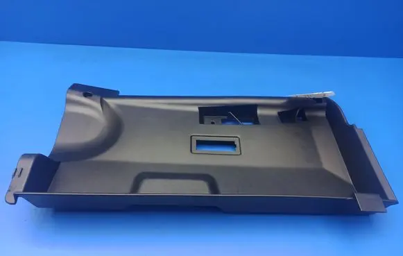BMW Z4 E85 E86 Dashboard lower bottom trim panel 7036390 77320110 51457036390