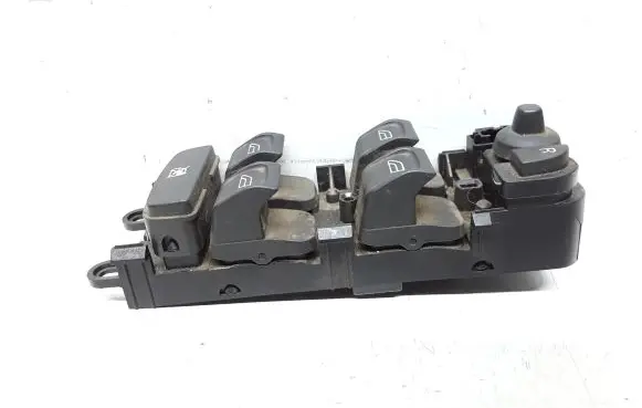 Volvo V70 Electric window control switch 30773269