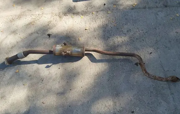 Toyota Yaris Middle muffler/silencer 10N08