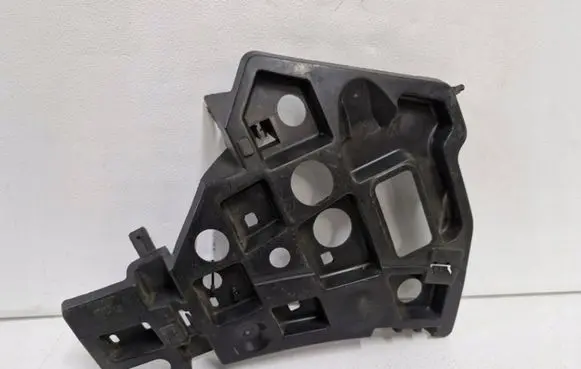 Peugeot 5008 Front bumper mounting bracket 9686181480