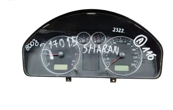 Volkswagen Sharan Speedometer (instrument cluster) 7M3920800J