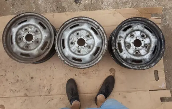 Ford Escort R16 steel rim 