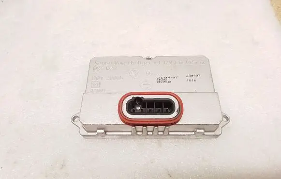 Mercedes-Benz E W211 Headlight ballast module Xenon 5DV00829000