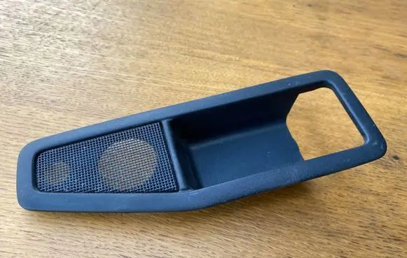 Volvo 480 Front door cover/cap 412340