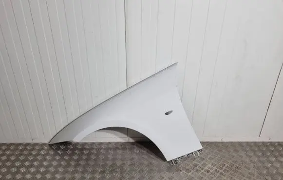 BMW M3 e92 Fender