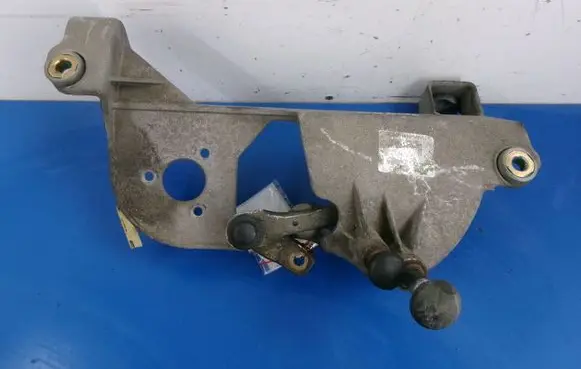 Audi A2 Front wiper linkage and motor 8Z1955023