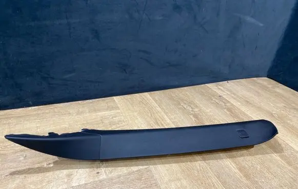 (A) pillar trim