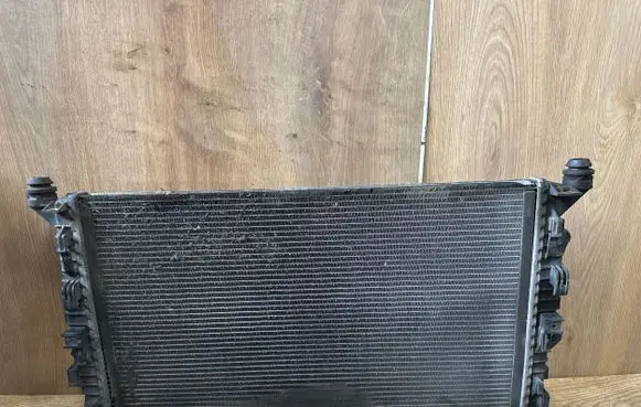 Coolant radiator