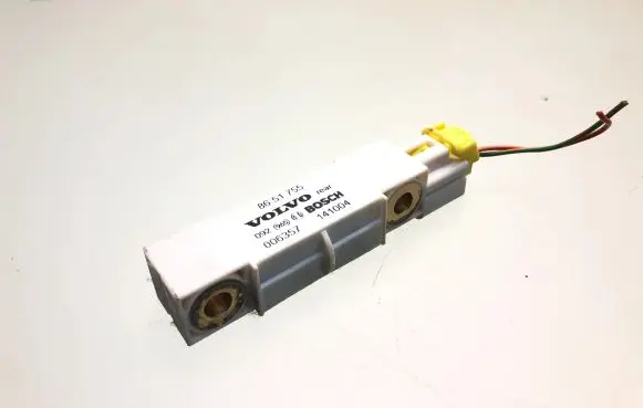 Volvo XC90 Airbag deployment crash/impact sensor 8651755 006357 141004