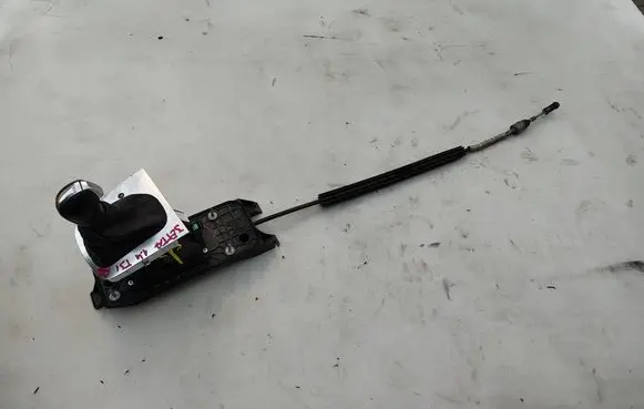 Volkswagen Jetta VI Gear shift rod 5K1713025BC