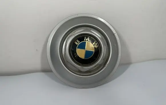 BMW 8 E31 Original wheel cap 1179985 36131179985