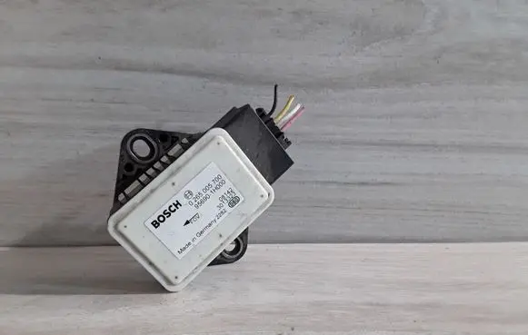 KIA Ceed ESP acceleration yaw rate sensor 0265005700 956901H000