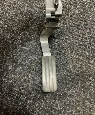 Renault Megane III Accelerator throttle pedal 180100009R