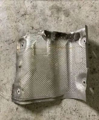 Mercedes-Benz E W212 Heat shield in engine bay A2126823421
