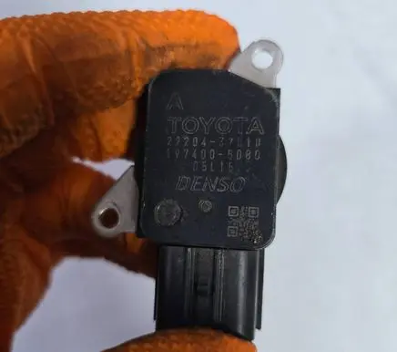 Toyota Auris 150 Mass air flow meter 1974005080 2220420010