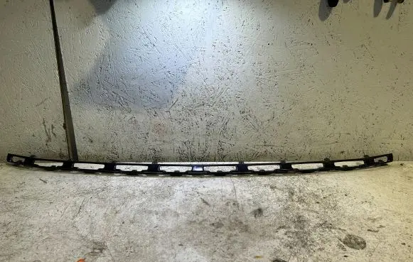 Ram 1500 Front grill 6JU77TRMAB