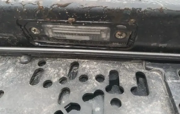 Volkswagen Polo Number plate light