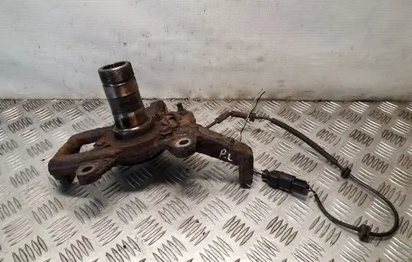 Hyundai Terracan Front wheel hub spindle knuckle