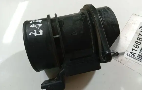 Renault Scenic I Mass air flow meter 5WK9620