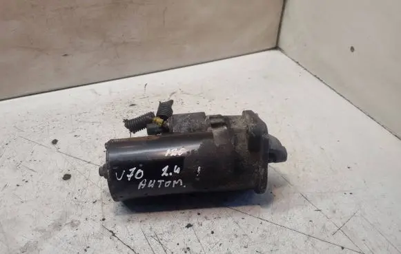 Volvo V70 Starter motor 30724473