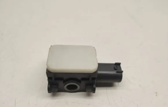 Mercedes-Benz ML W164 Airbag deployment crash/impact sensor A0038202826