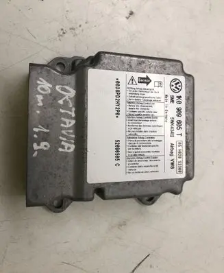 Skoda Octavia Mk2 (1Z) Airbag control unit/module 1K0909605T