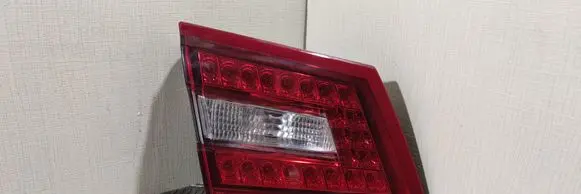Mercedes-Benz E W212 Tailgate rear/tail lights 2128200964