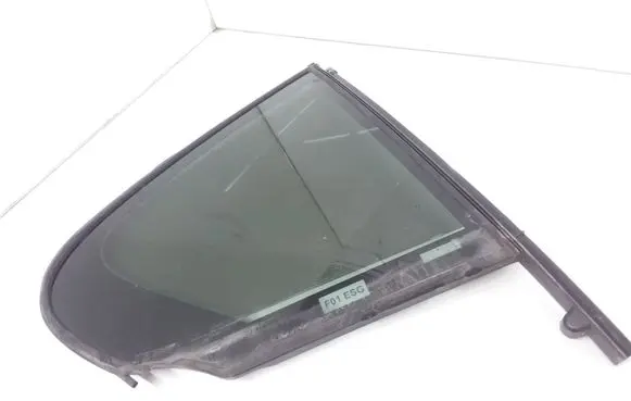 BMW 7 F01 F02 F03 F04 Rear vent window glass AS2 7177656