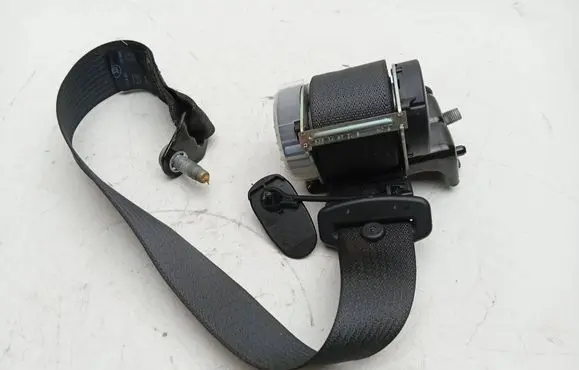 Opel Ampera Rear seatbelt 22764255