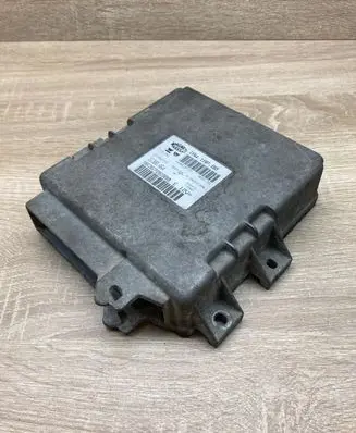 Peugeot 206 Engine control unit/module ECU 9636726980 IAW1AO80