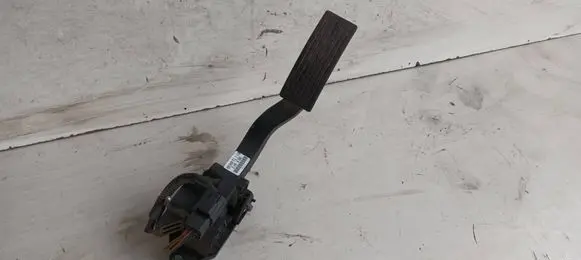 Hyundai Getz Accelerator throttle pedal KHDTL110