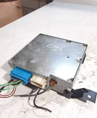 BMW 3 E90 E91 Video control module 6986925 6927701 23310110