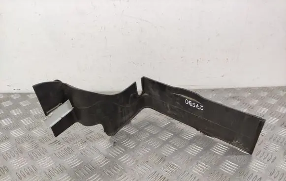 Land Rover Range Rover Sport L320 Battery tray heat shield DWI500022